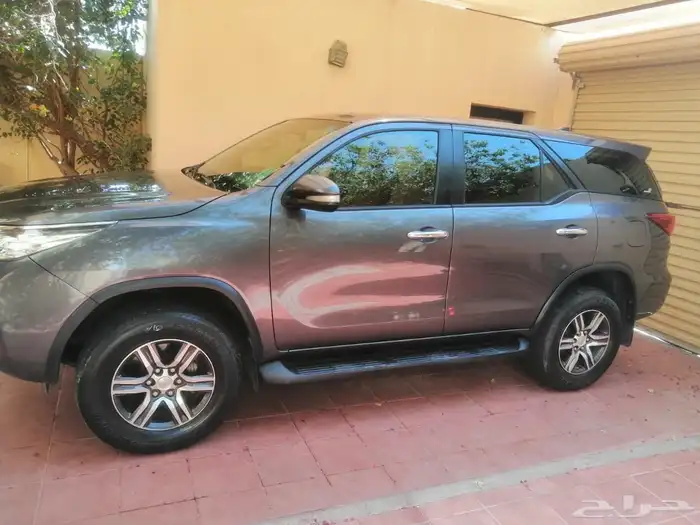 جيب تايوتا فورتشنر Gx-2017 6