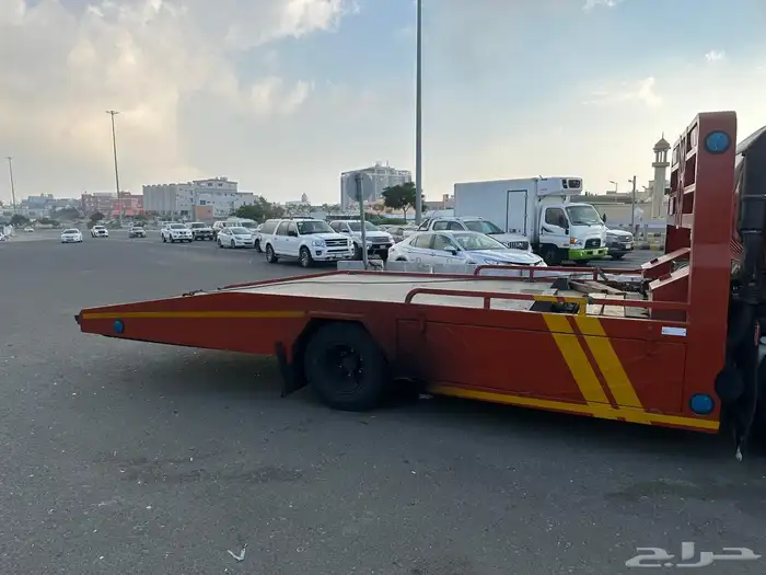 صندوق سطحه للبيع من موديل 2009 وفوق 0