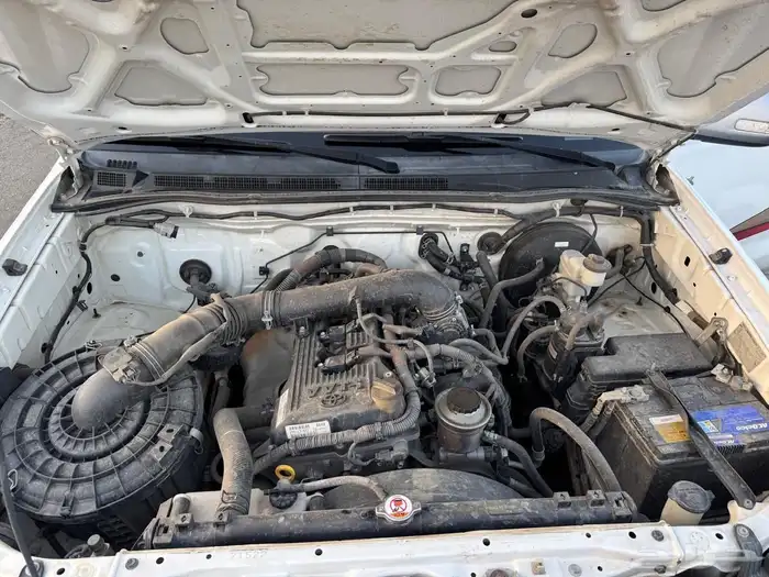 هايلكس 2012 وكالة 12