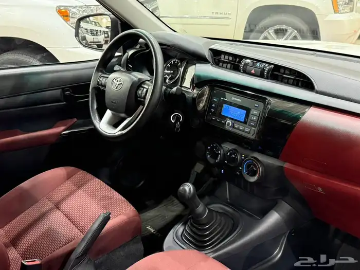 تويوتا هايلكس 2022 8