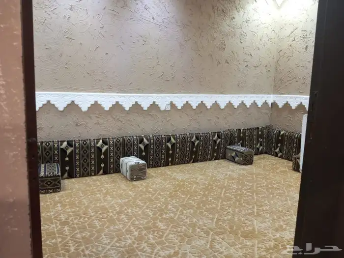 للاستثمار موقع تجاري علي طريق الخواجات 14