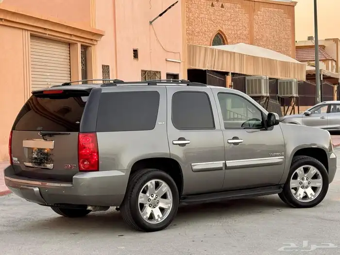 يوكن فل SLT بحالة ممتازة 2008 4