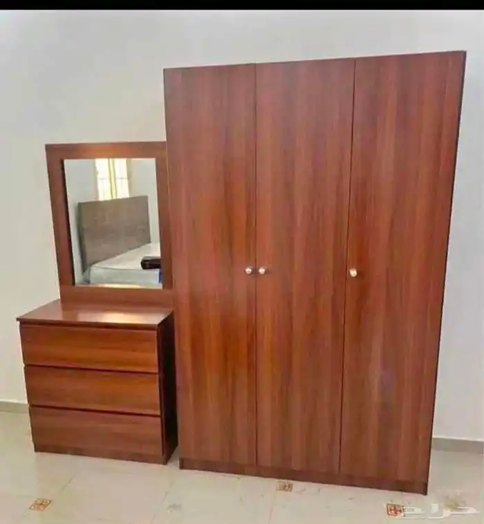 غرفة نوم كاملة  أثاث منزلي  سرير ودولاب وبطانيات 12