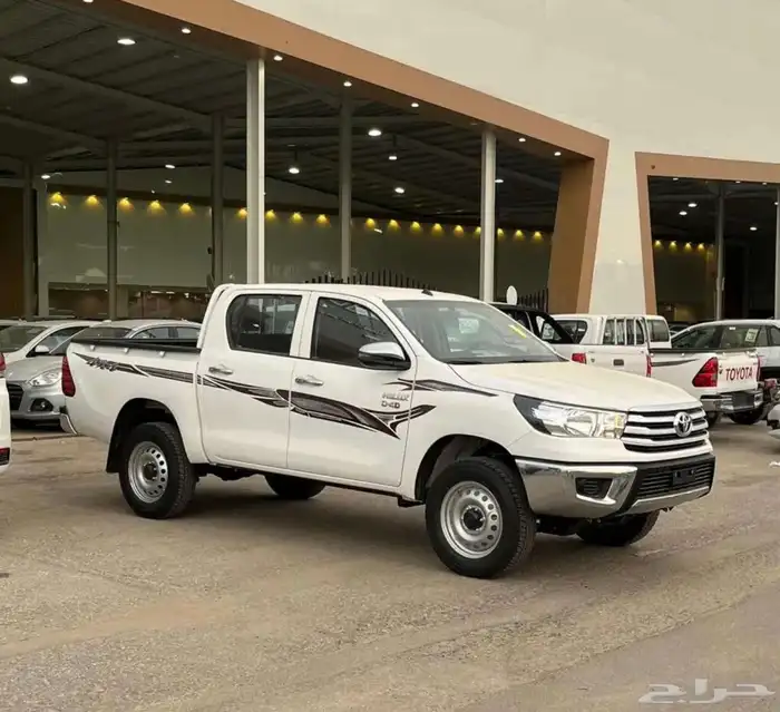 تويوتا هايلوكس سلق 2025 سعودي 1