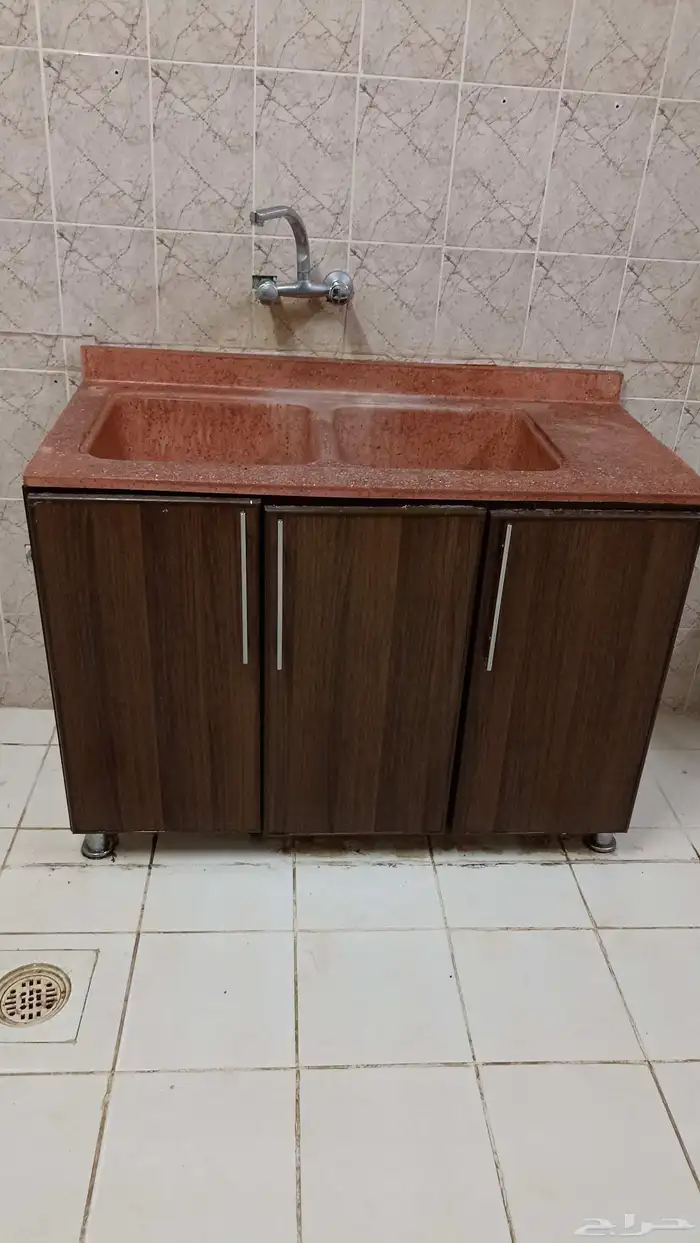 اغراض للبيع بحوطة بني تميم 2