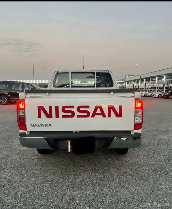 نافارا 7