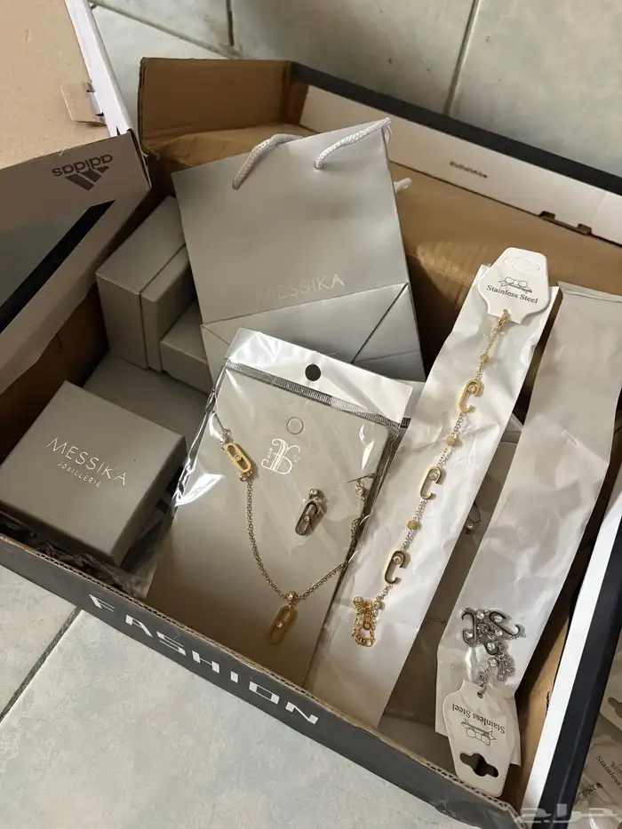 تصفية ماركات عالمية اقل من سعر الجملة اي نظارة 25 ريال 32
