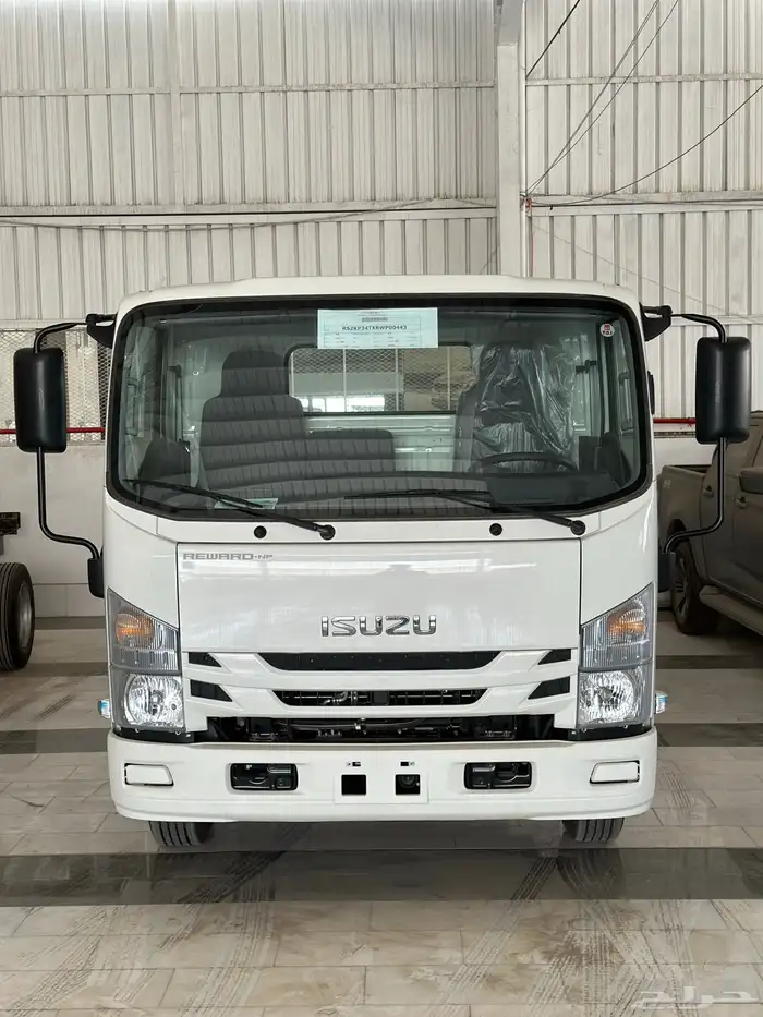 ايسوزو شاحنه 4 طن شاصيه طويل 4.95م -2025 2