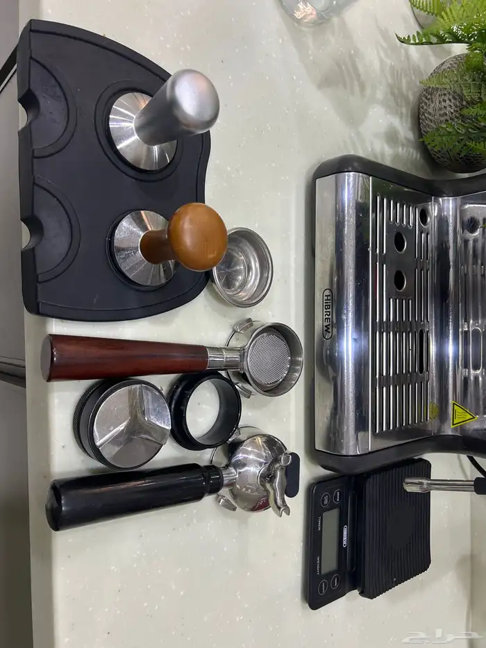 ماكينة قهوة HiBREW H7A مستعملة نظيفة 12