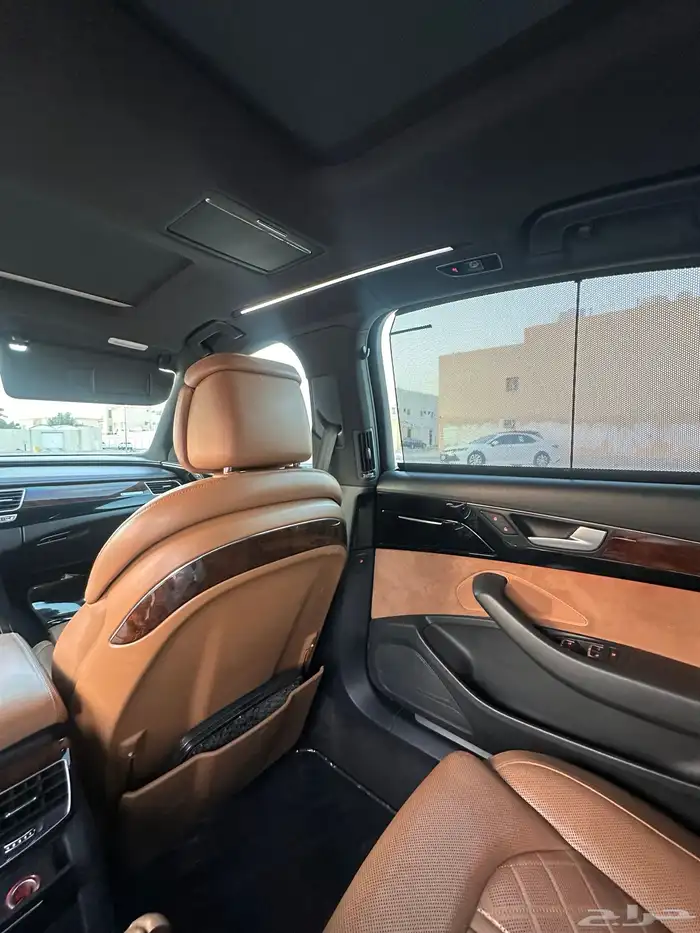 AUDI A8 2015 31