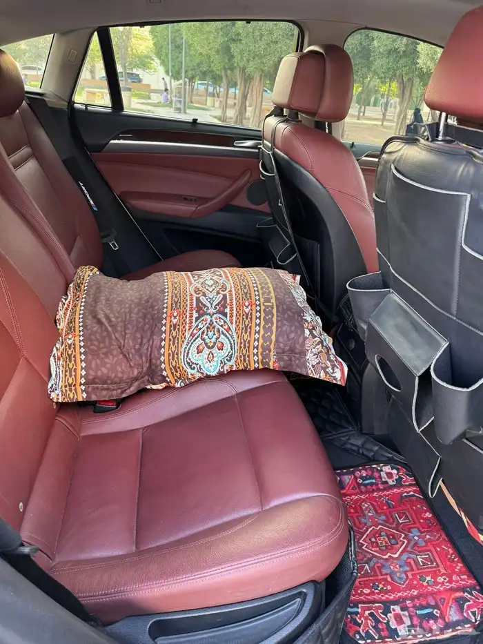 للبيع BMW x6 2010 نظيف 6