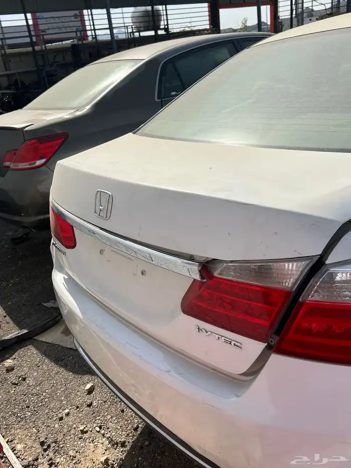 قطع غيار هوندا اكورد 2014 3