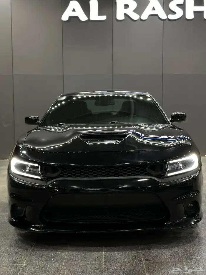 دوج تشارجر 2021 ار تي V8 5.7 هيمي لدى معرض(الرشيدي) 14