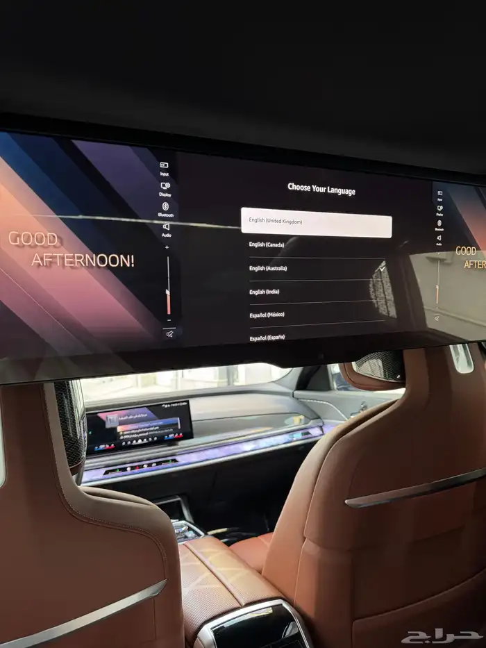 بي ام دبليو الفئة السابعة 735i - 2023 25