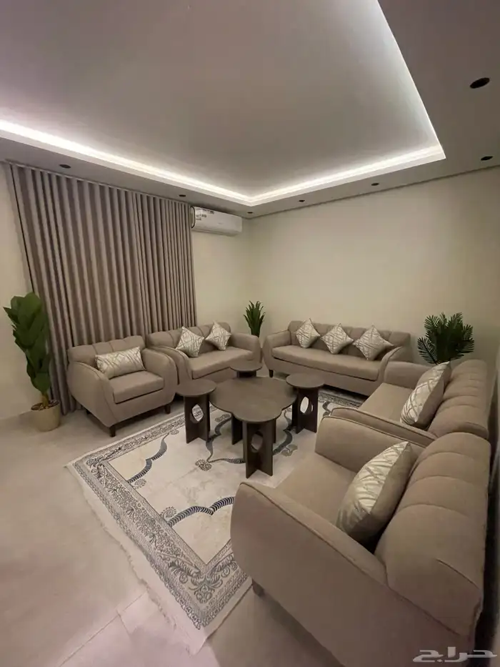 شقة مكونة من ثلاث غرف نوم مؤثثة حي الصحافة 1