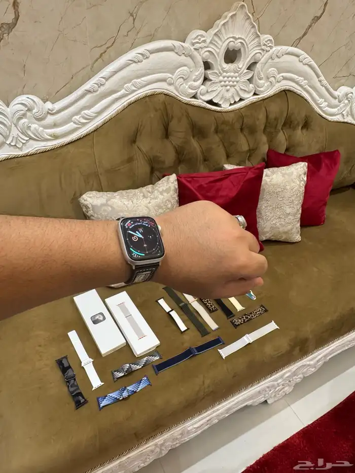 ساعة أبل الاصدار التاسع أخت الجديد 2