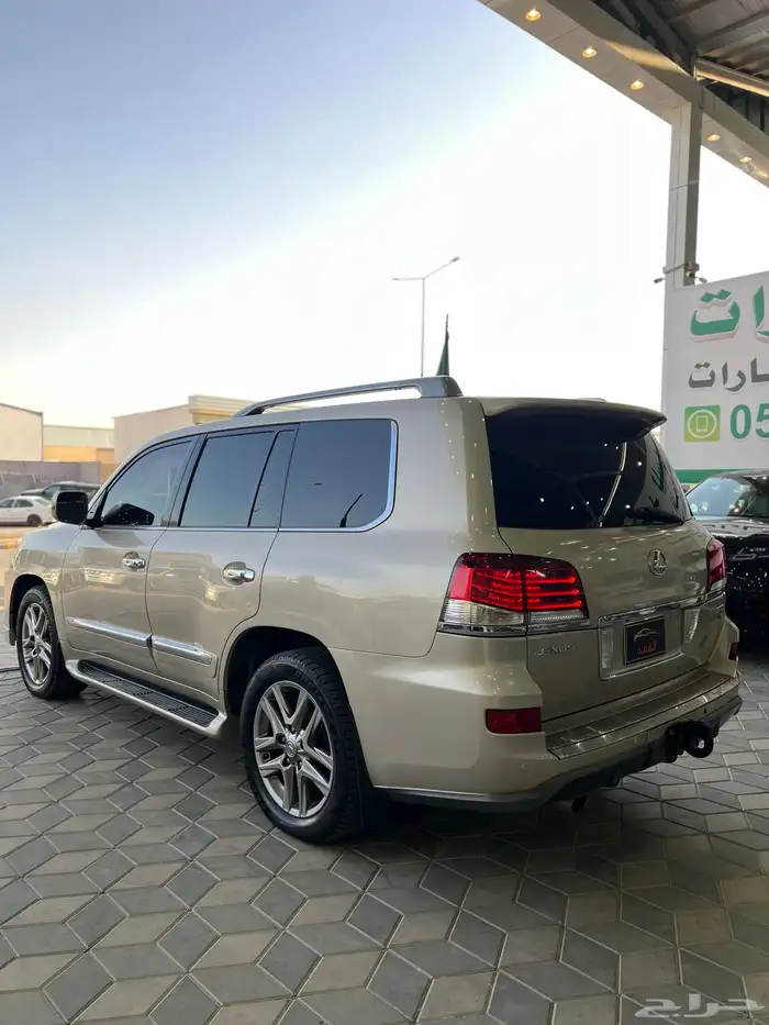 لكزس - 2014 - LX570 - فل كامل 4