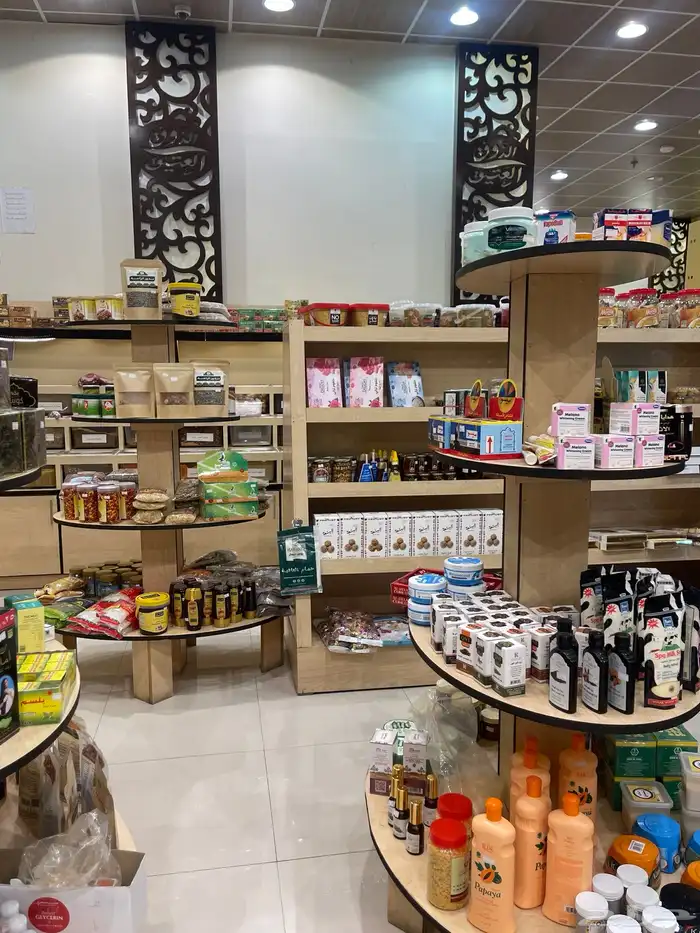 للبيع محل مكسرات ومحمصة بمعداته و ادواته 9