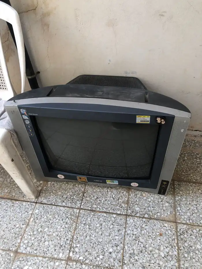للبيع تلفزيونات قديمة 1