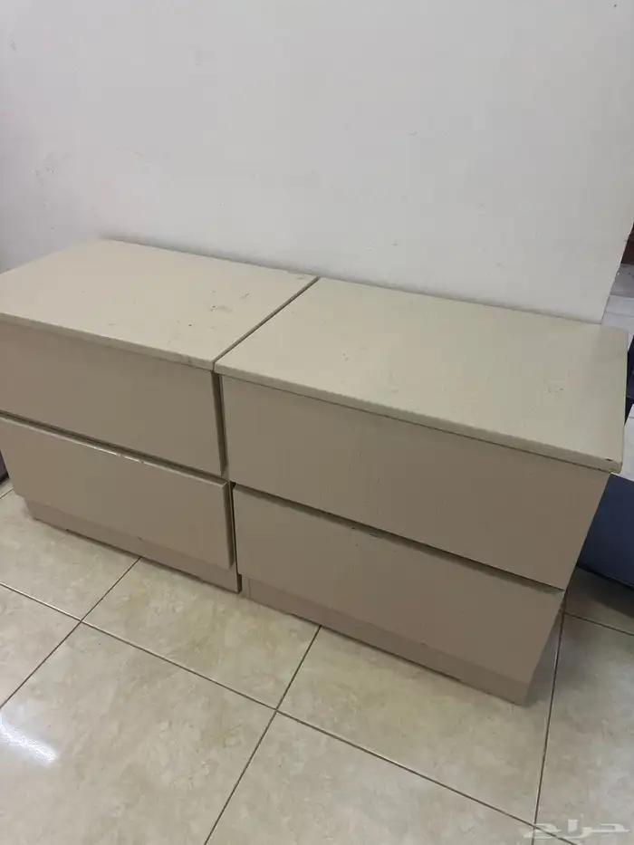 غرفة نوم للبيع .. نظيفه جدا 2