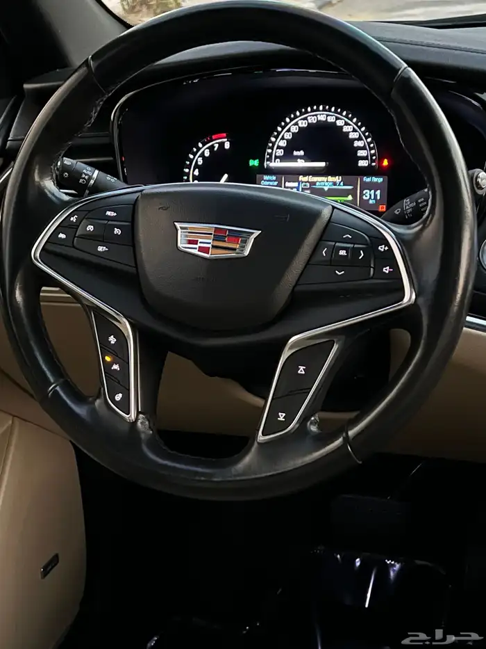 كاديلاك ( SXT5 ) الموديل 2019 فل كامل صيانات وكاله 45