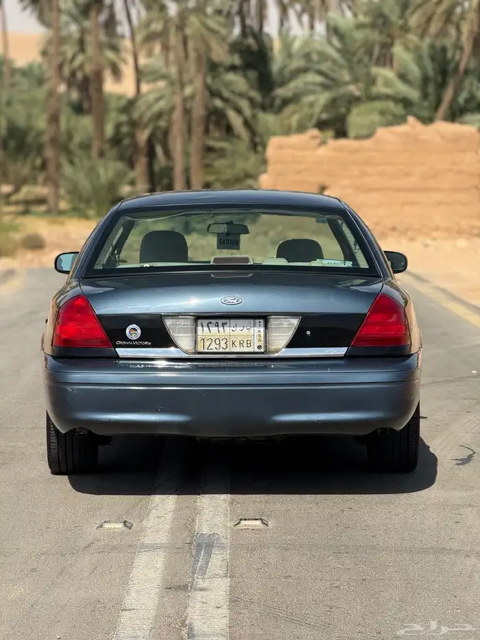 فورد بوليسي 2010 5