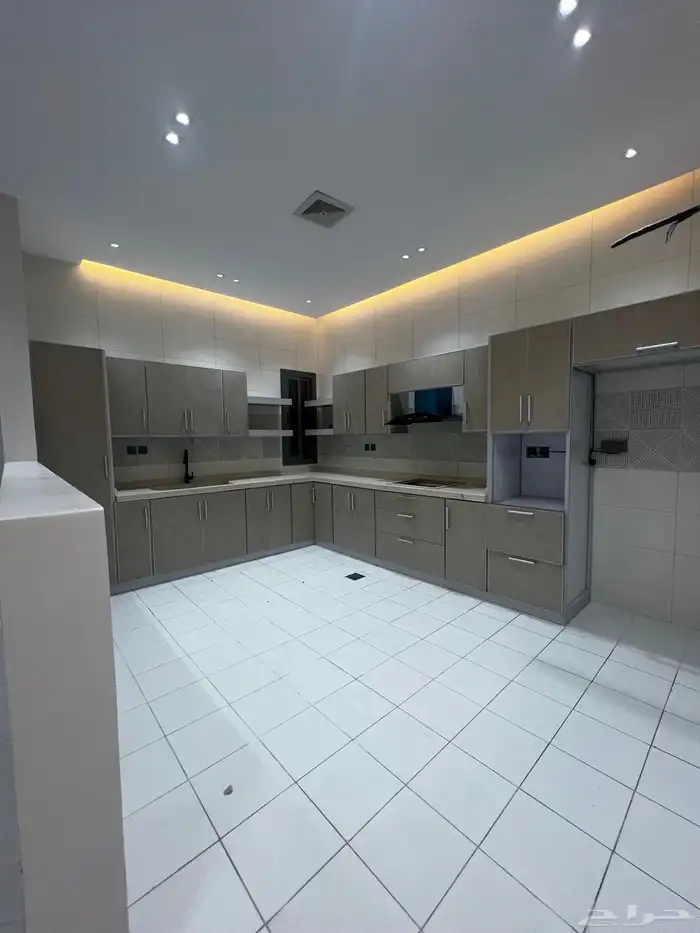 شقه للايجار 12