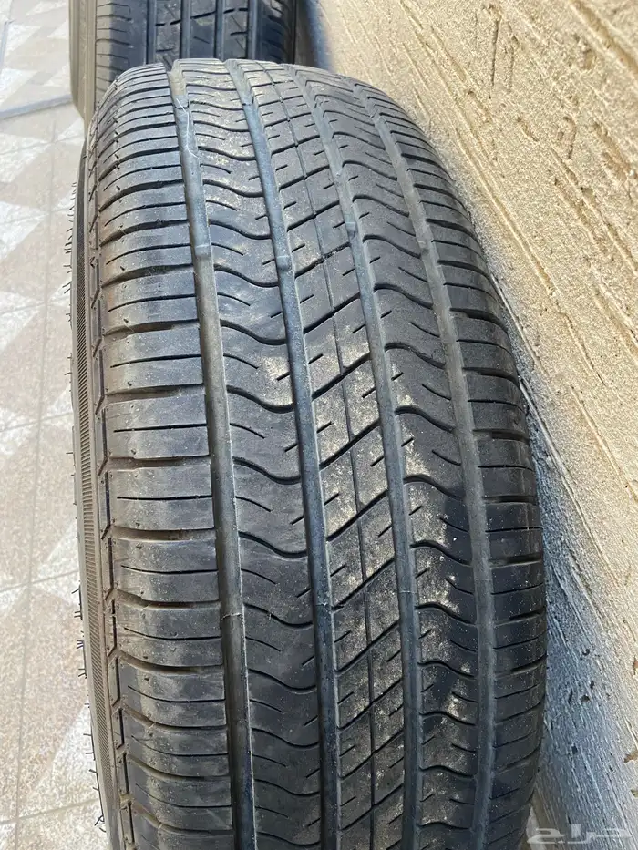 جنوط فورد F150 مع كفراتها بتاريخ 23 3