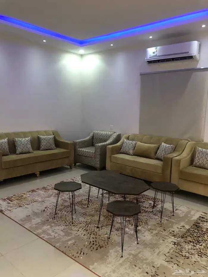 للاستثمار موقع تجاري علي طريق الخواجات 33