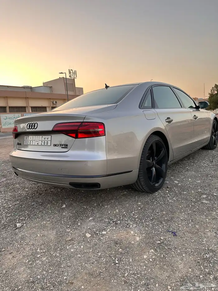 AUDI A8 2015 10
