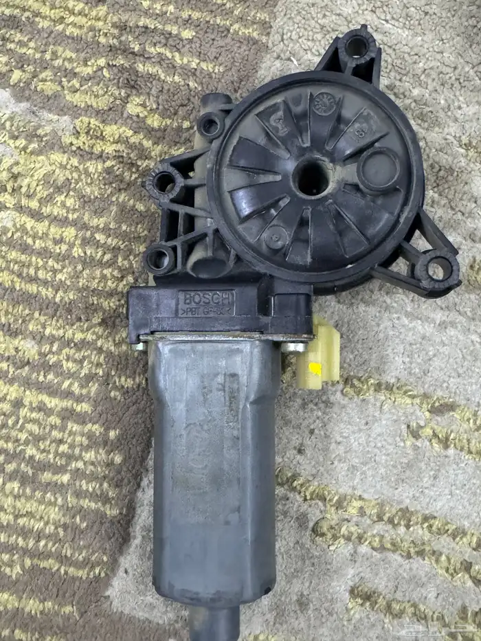 دينمو قزاز النترا 2015 باب خلفي يمين 0