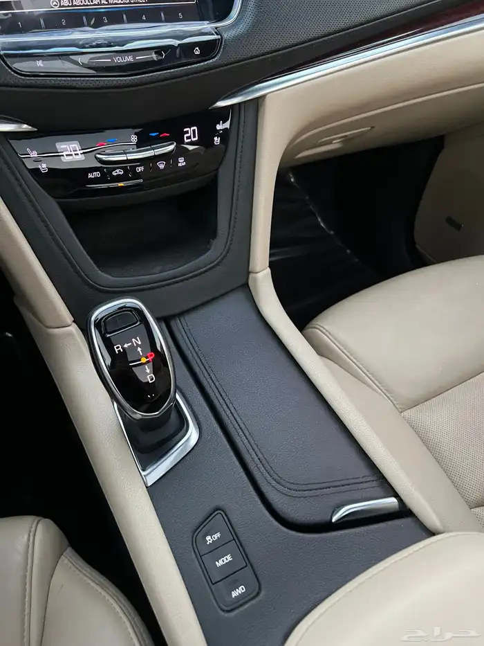كاديلاك ( SXT5 ) الموديل 2019 فل كامل صيانات وكاله 13