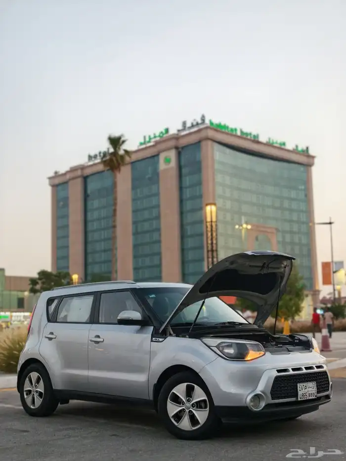 كيا سول نظيف فل كامل مخزنه مالك اول 24