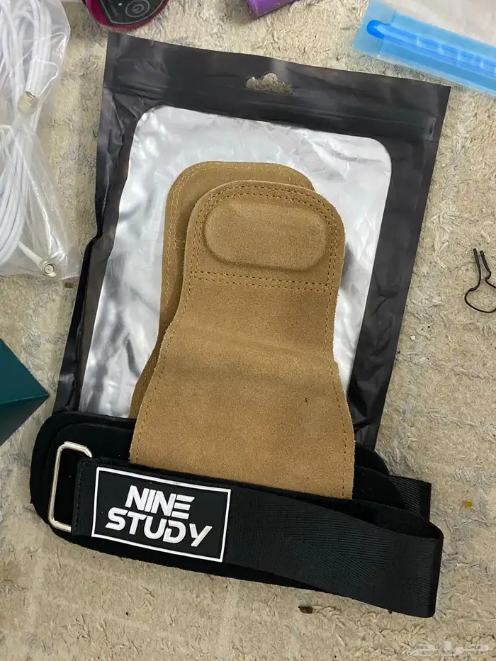 مقابض لرفع الأثقال  NINE STUDY 2