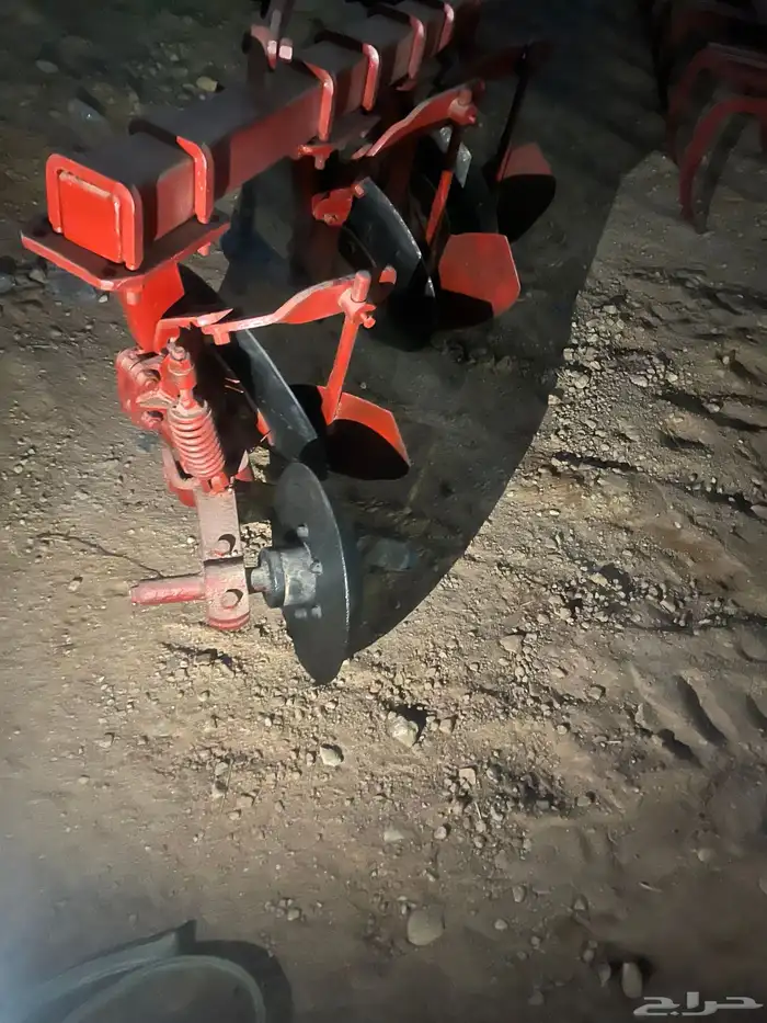 حراثه ماسي جفالي فرجستون 390E شبه جديده 4