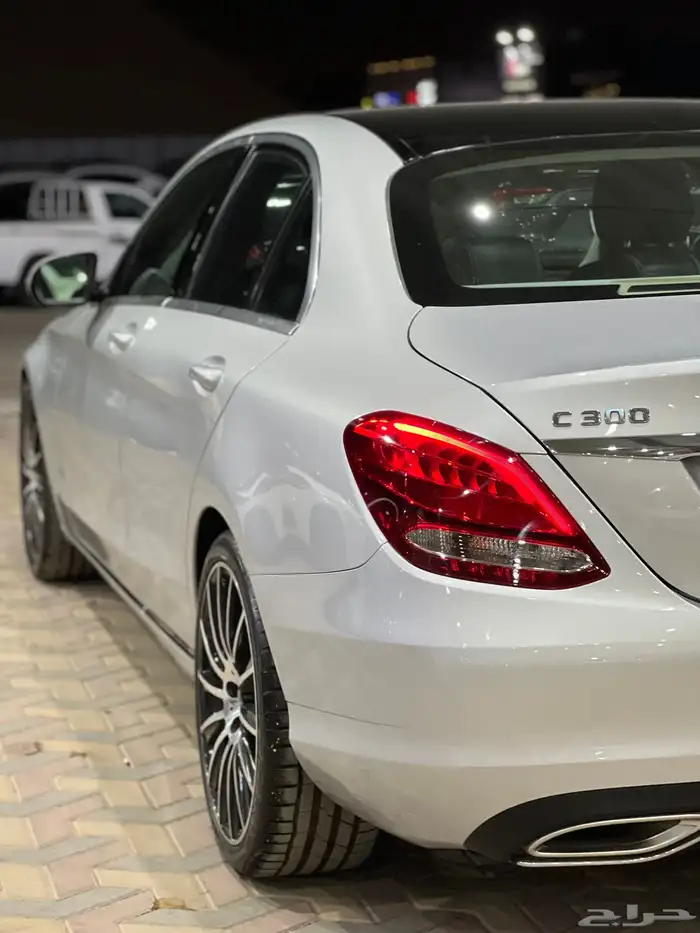 مرسيدس C300 ..2017 بحالة الوكالة بسعر 68 10