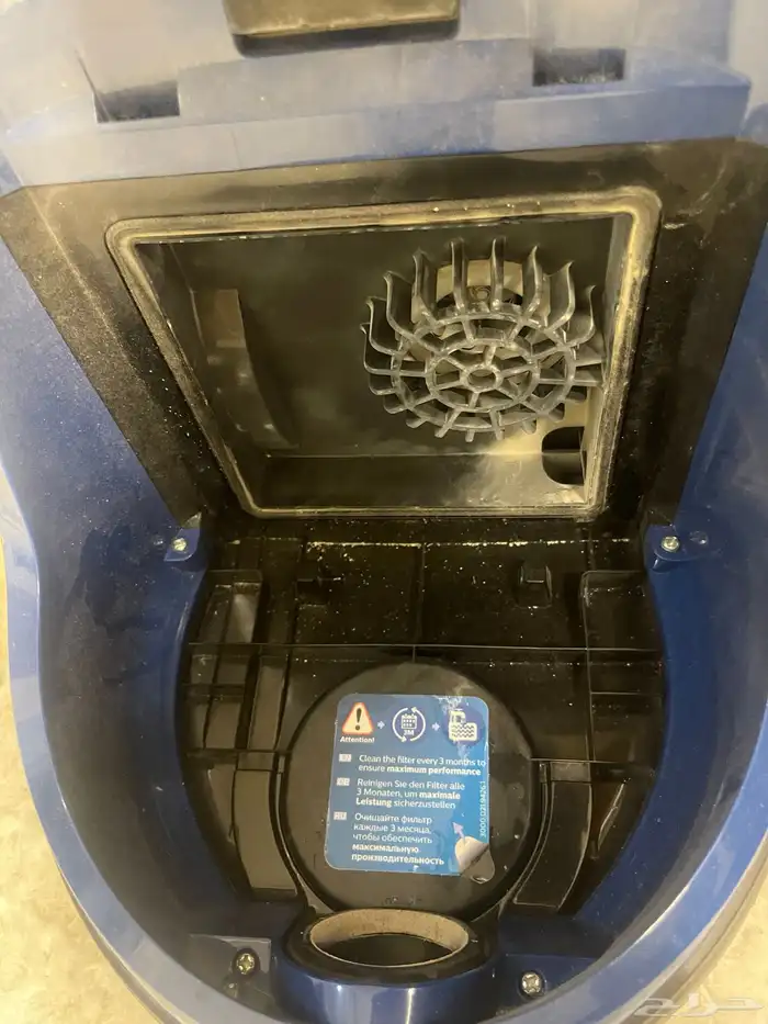 مكنسة كهربائية 3