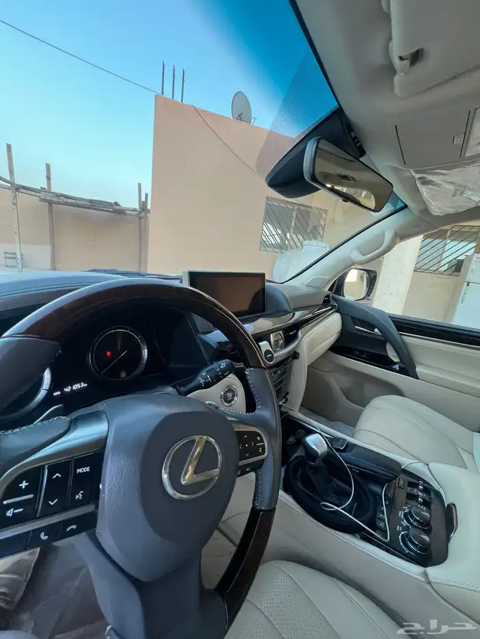 جيب لكزس 2016 4