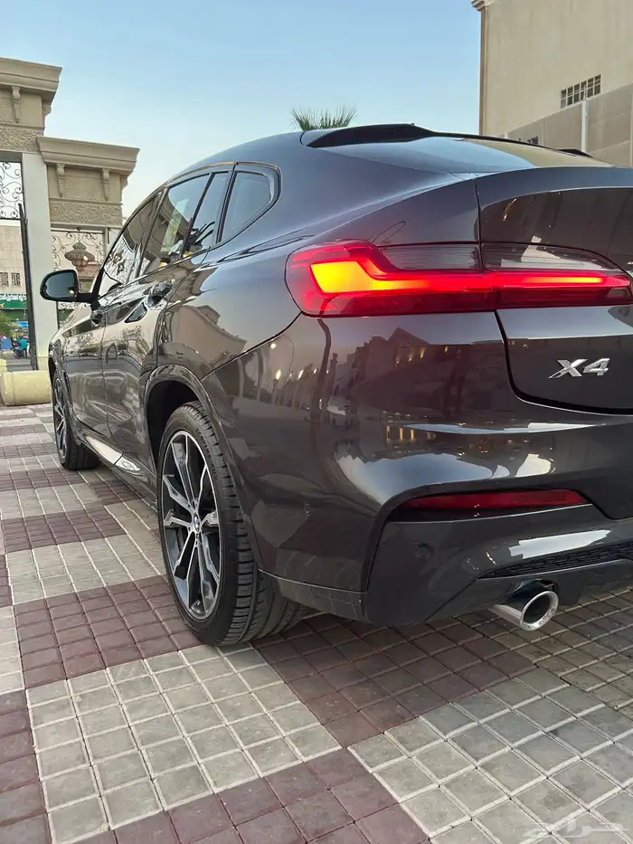 بي ام X4 3
