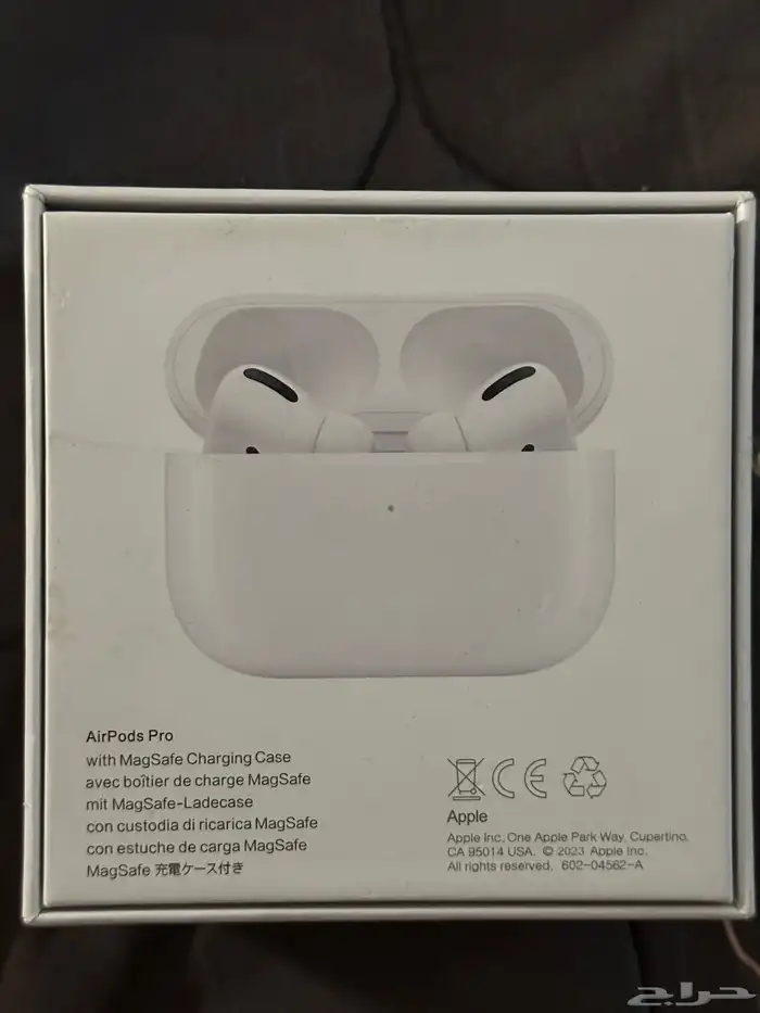 للبيع  AirPods Pro الجيل الأول 2