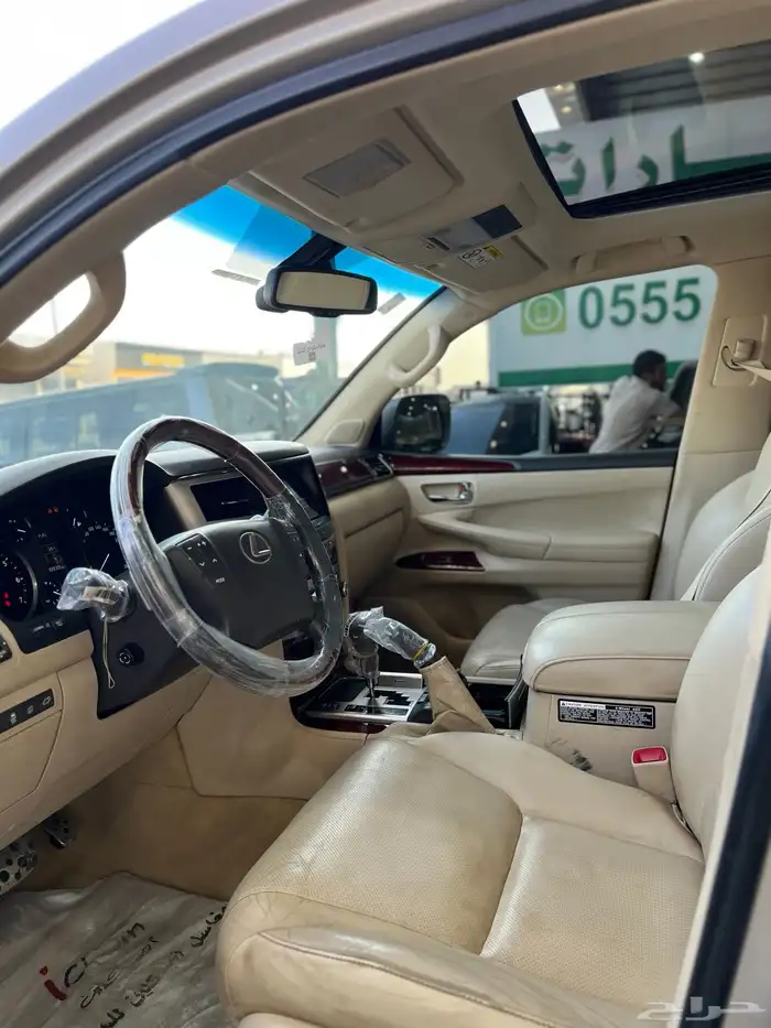 لكزس - 2014 - LX570 - فل كامل 10