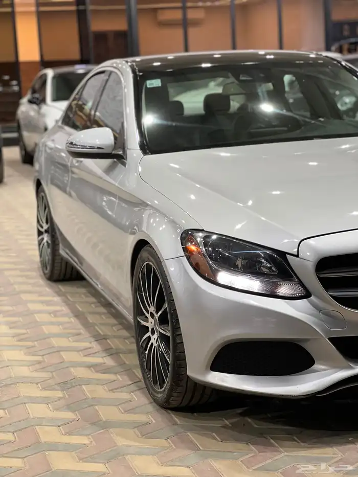 مرسيدس C300 ..2017 بحالة الوكالة بسعر 68 7
