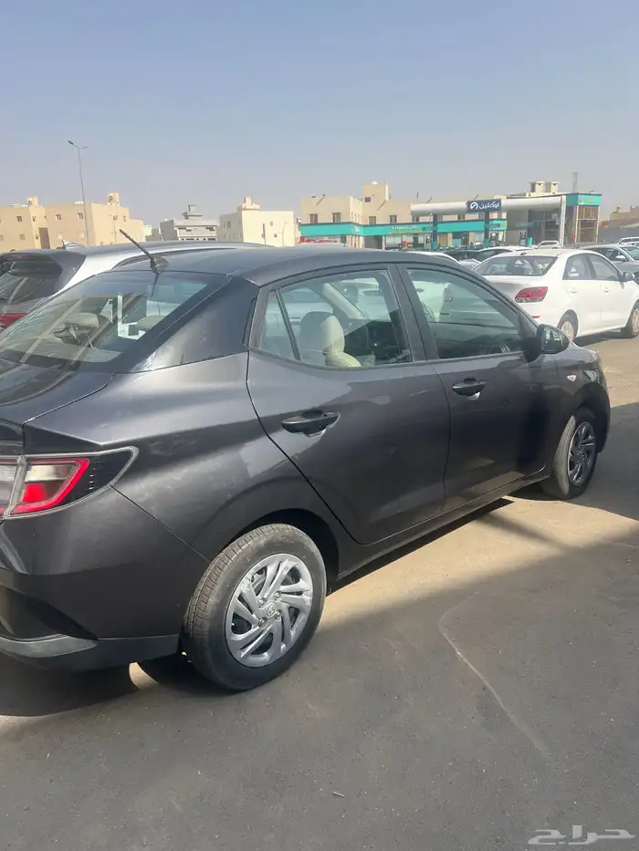 لتاجير شهري ب 1750شامل الضريبه اي تن 2023 1