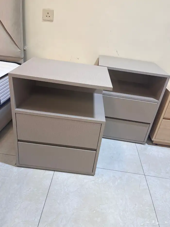 كراسي استرخاء خشبية كمدينة سرير تفصيل ستاير 0