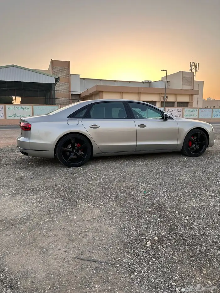 AUDI A8 2015 13