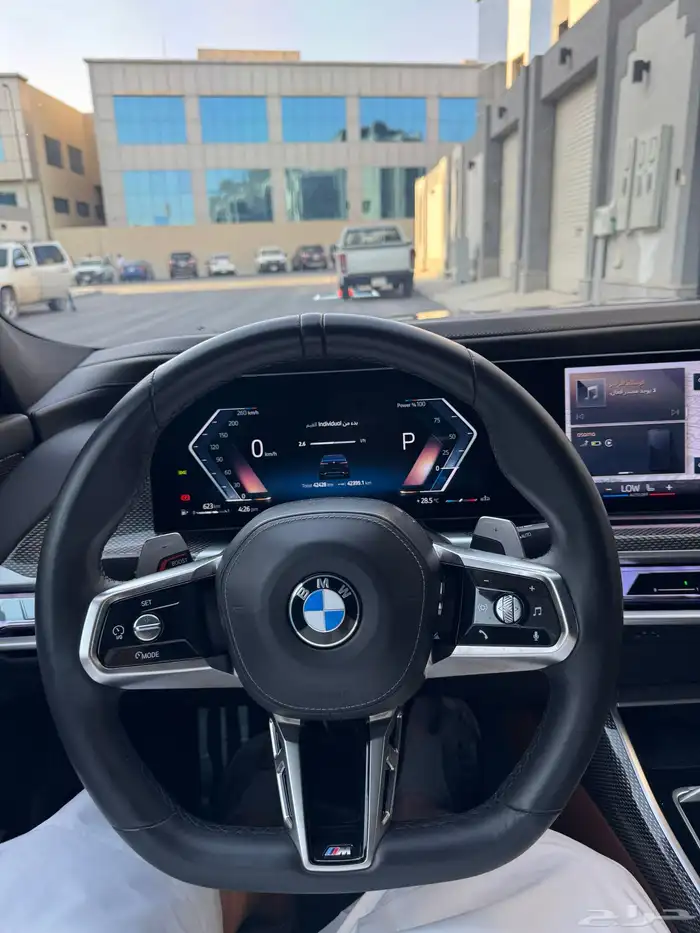 بي ام دبليو الفئة السابعة 735i - 2023 19