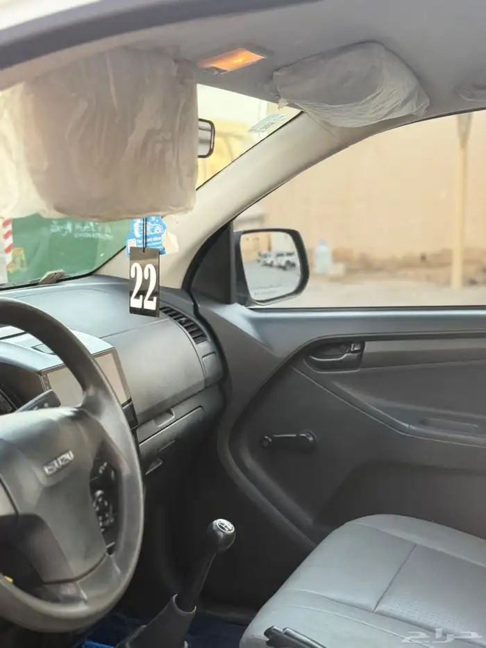 للبيع ايسوزو ديمكس 2022 13