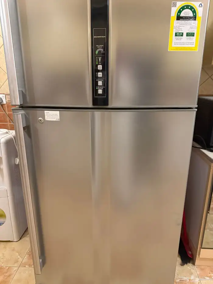 ثلاثة هيتاشي ياباني حجم 24 قدم للبيع 0