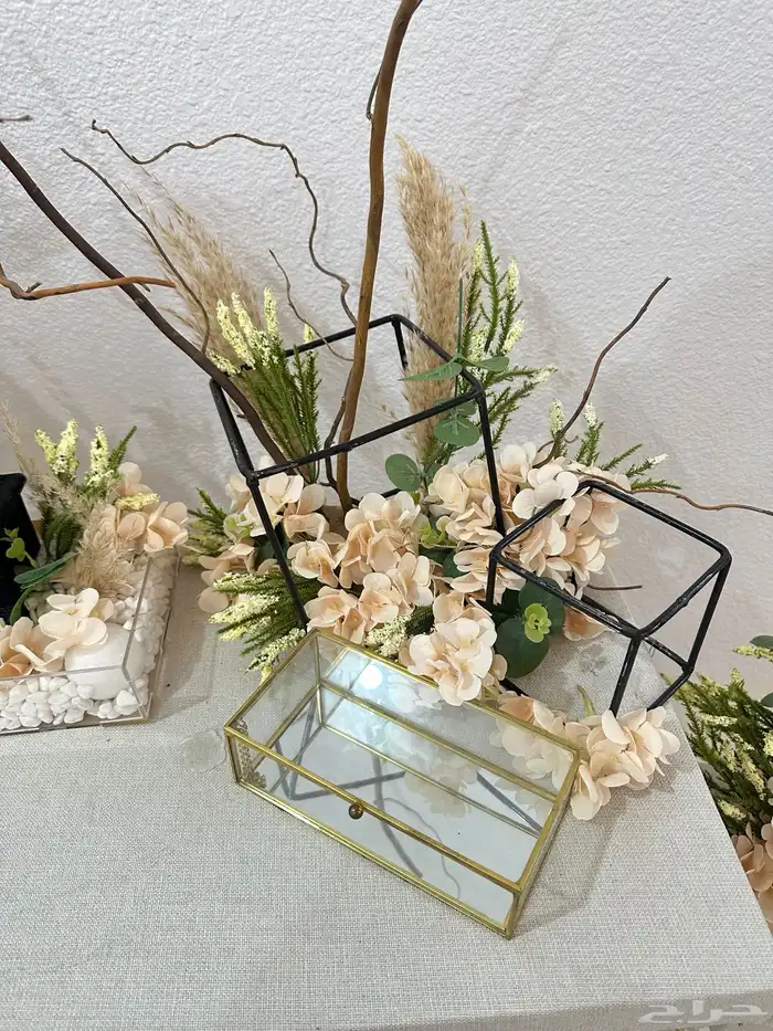 طاولة ملكة زواج شبكة ذهب 3