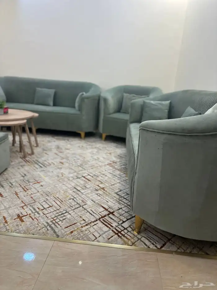 للبيع كنب 11 شخص 900 ريال 3